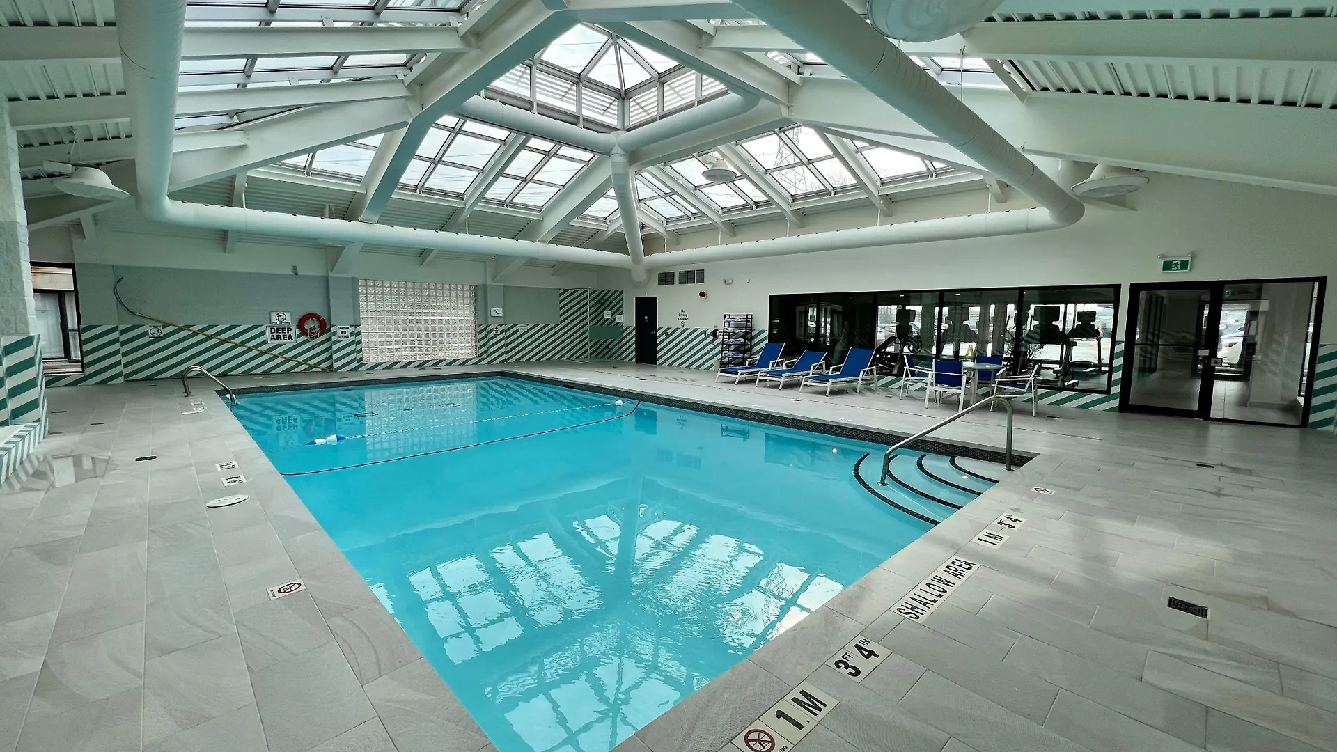 ホリディ イン トロント エアポート イースト カナダ