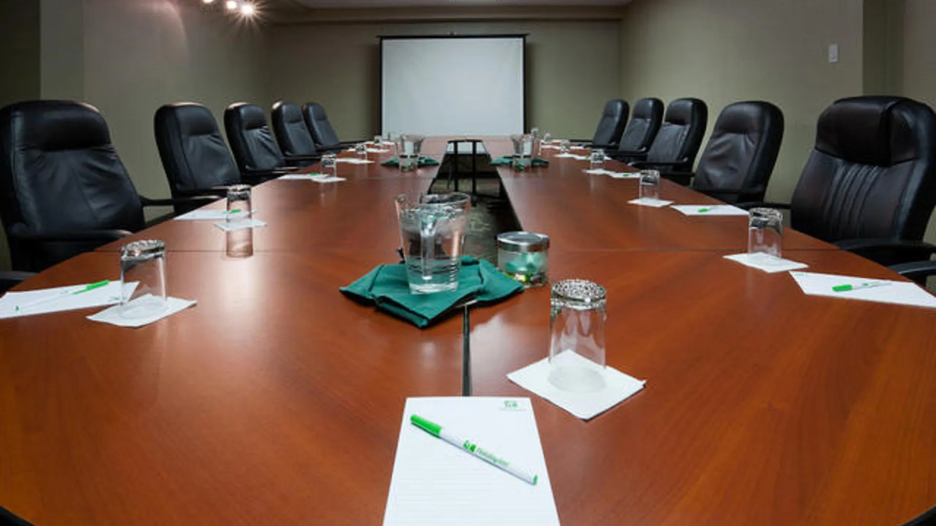 Holiday Inn Toronto Airport East By Ihg Hotel