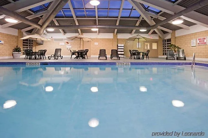 Hotel Holiday Inn Toronto Airport East By Ihg